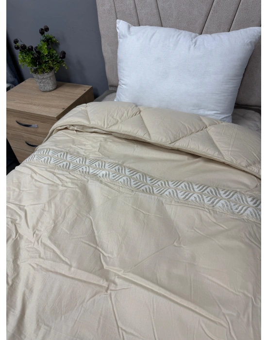 Clasy %100 Pamuk Ranforce Çift kişilik Yorgan Çift Taraflı Olerin V1 Krem Düz Desenli Kapitoneli