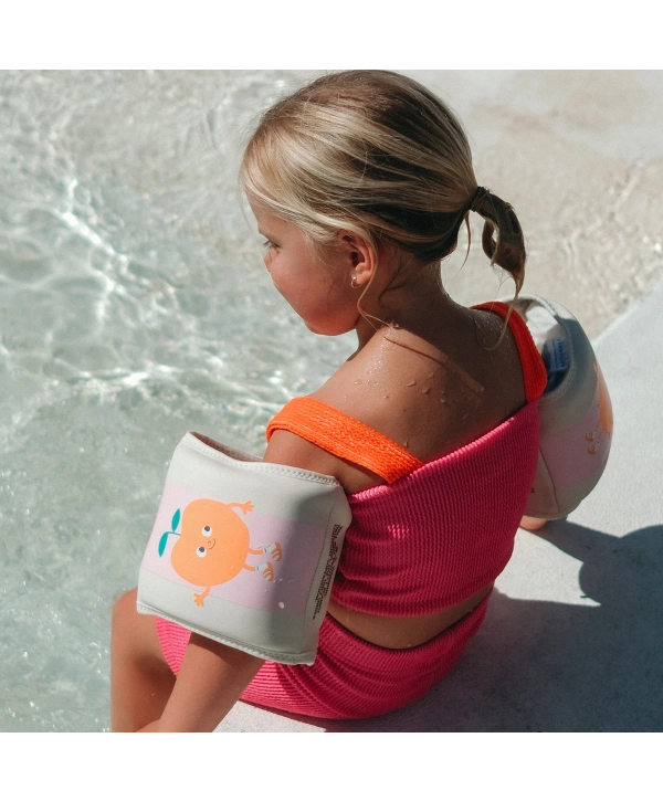 Sunnylife Çocuk Yüzme Kolluğu Poppy the Peach Pink Stripe