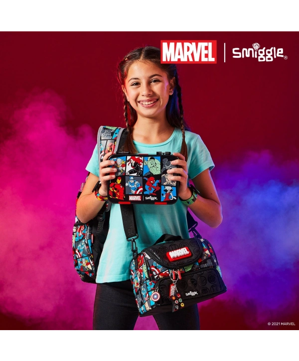 Smiggle - Marvel Çift Katlı Beslenme Çantası