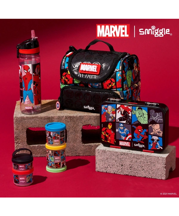 Smiggle - Marvel Çift Katlı Beslenme Çantası
