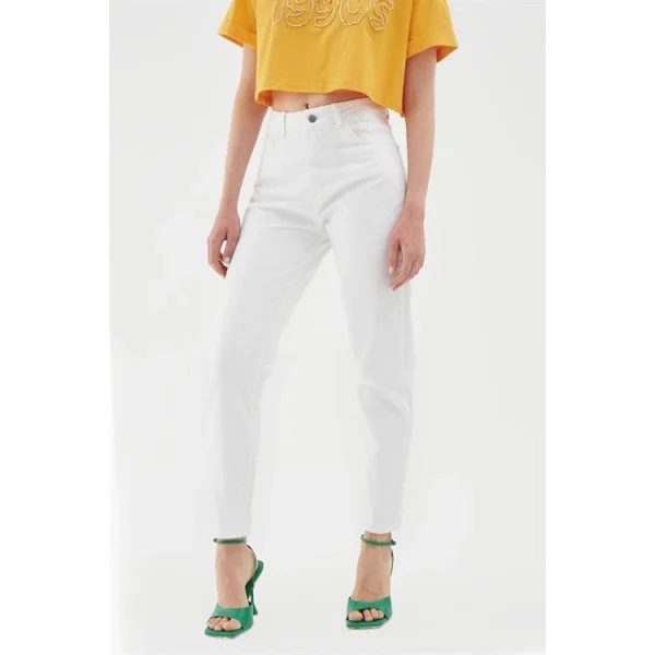 Gabardin Mom Jean Beyaz