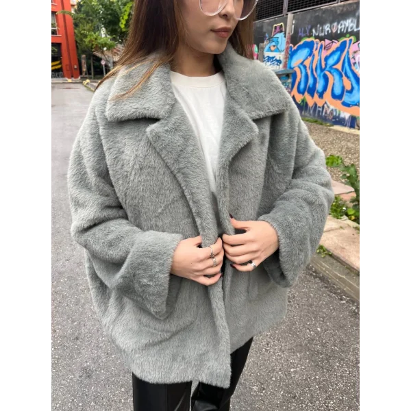 ALPAKA UZUN TÜYLÜ CEPLİ CEKET GRİ