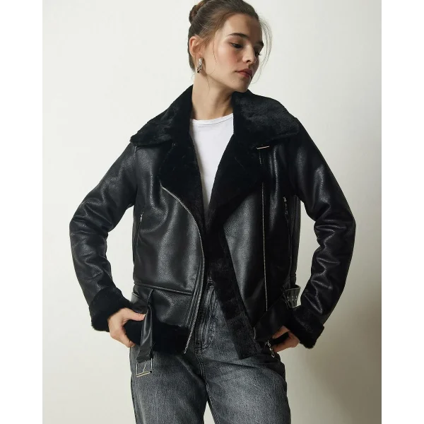 SİYAH KÜRKLÜ DERİ BİKER CEKET