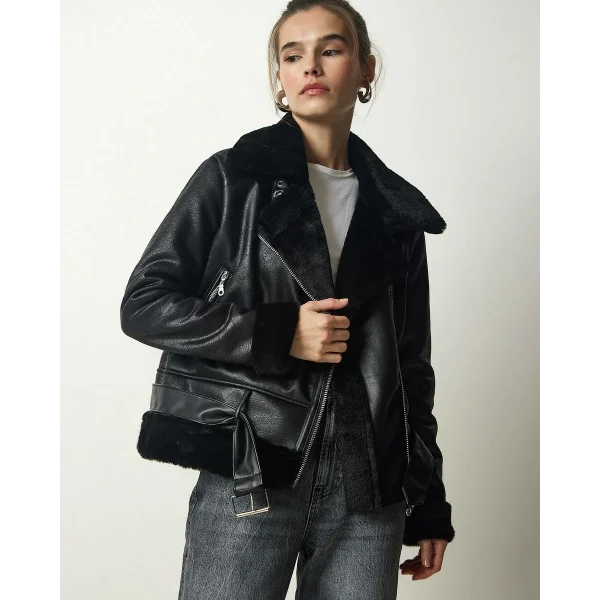 SİYAH KÜRKLÜ DERİ BİKER CEKET