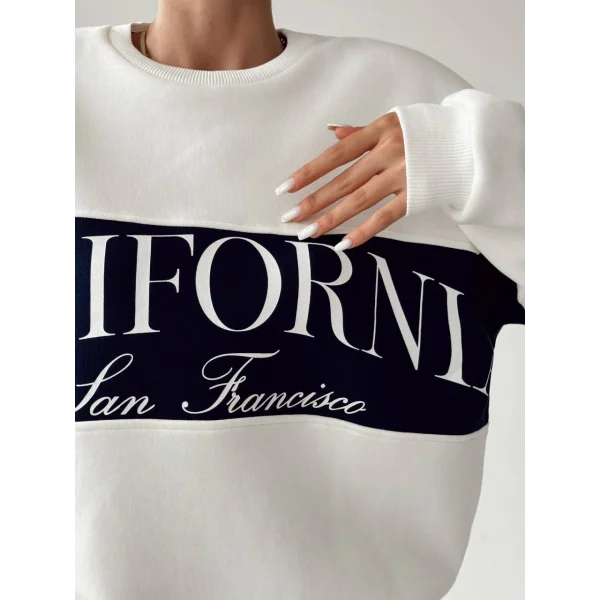 BASKI DETAYLI BEYAZ PAMUKLU SWEATSHİRT