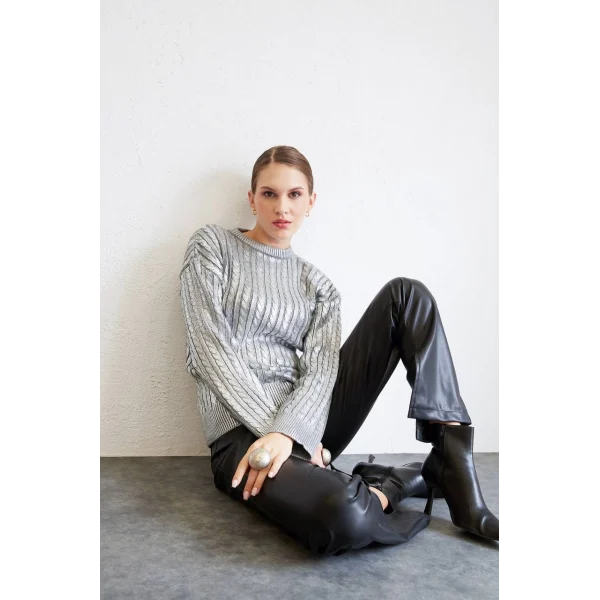 BASKILI DOKULU TRİKO KAZAK GRİ