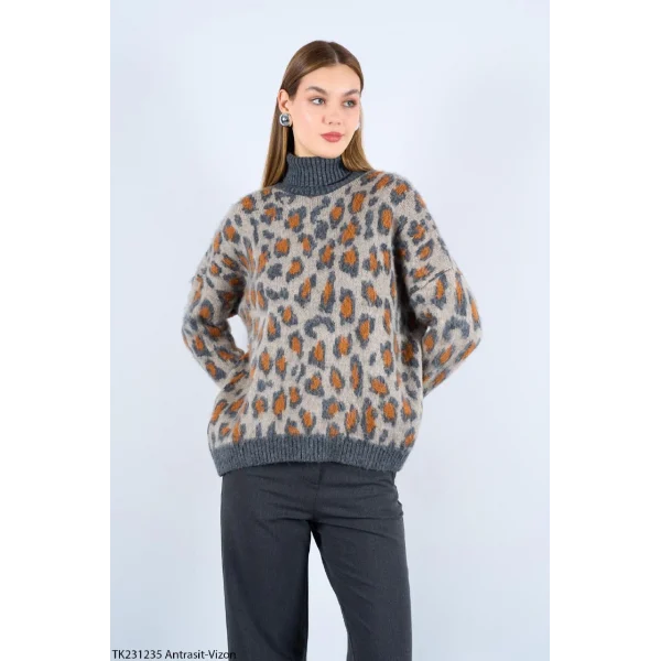 LEOPAR DESENLİ TRİKO KAZAK