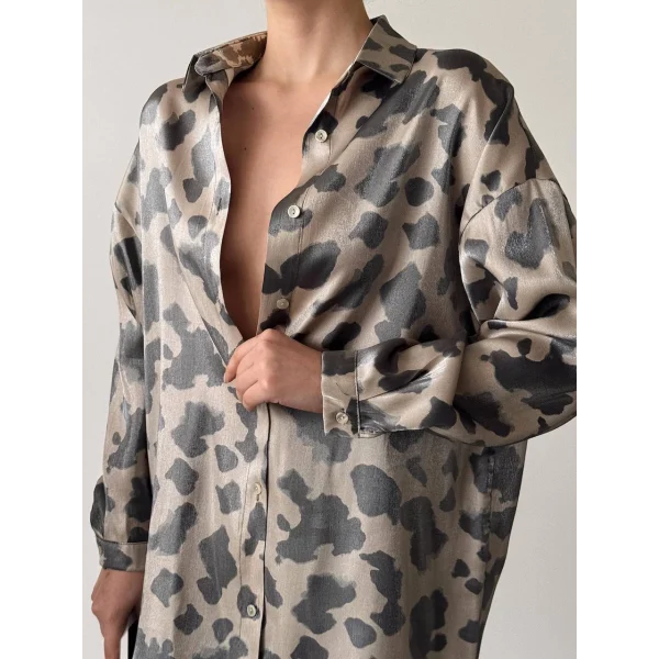 PARILTI BENEKLİ DESEN GÖMLEK VİZON