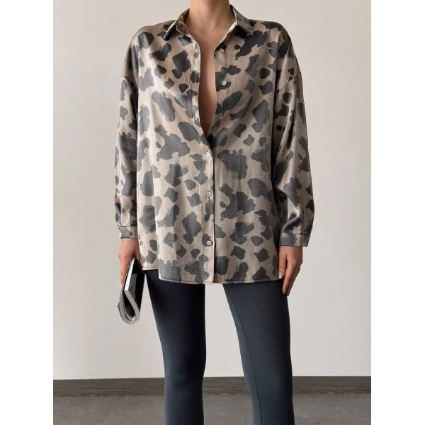 PARILTI BENEKLİ DESEN GÖMLEK VİZON