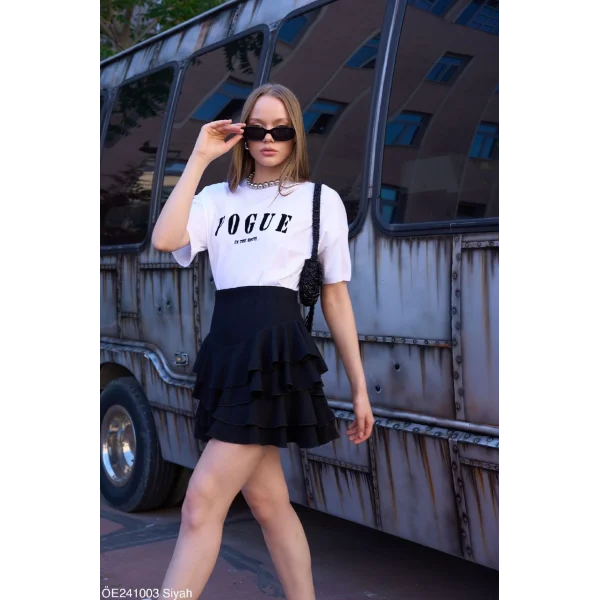 VOGUE YAZILI BEYAZ PAMUKLU TİŞORT