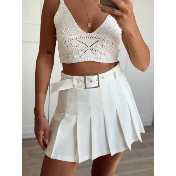 KEMER DETAYLI BEYAZ ŞORT ETEK