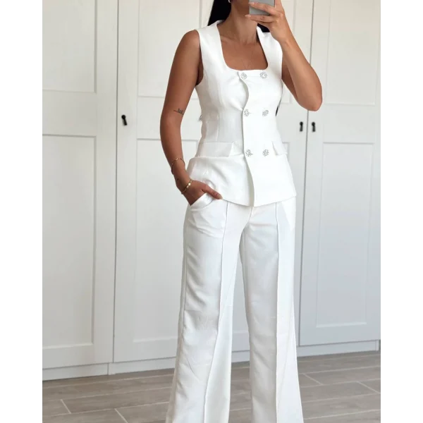 TAŞ DÜĞME BEYAZ YELEK PANTOLON TAKIM