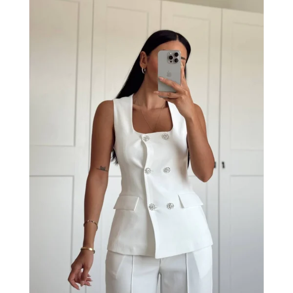 TAŞ DÜĞME BEYAZ YELEK PANTOLON TAKIM