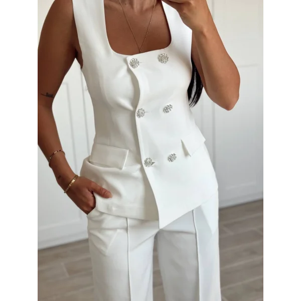 TAŞ DÜĞME BEYAZ YELEK PANTOLON TAKIM