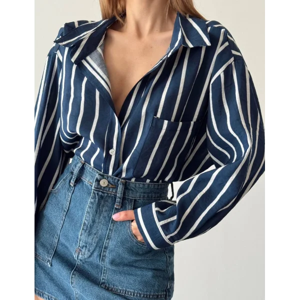 BEYAZ ÇİZGİLİ OVERSİZE LACİVERT GÖMLEK