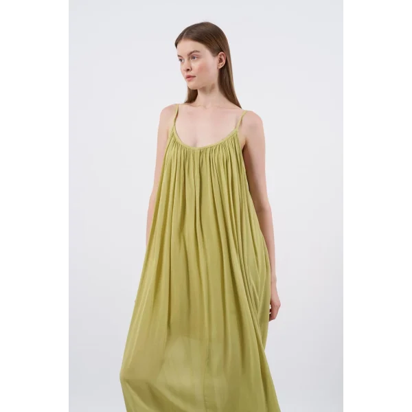 Fıstık Yeşili Askılı Geniş Kesim Rahat Elbise