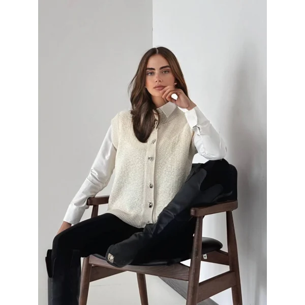 Düğme Detay Triko Yelek Ekru