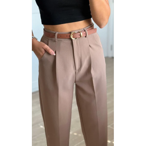 Yüksek Bel Kemerli Havuç Pantolon Kahverengi