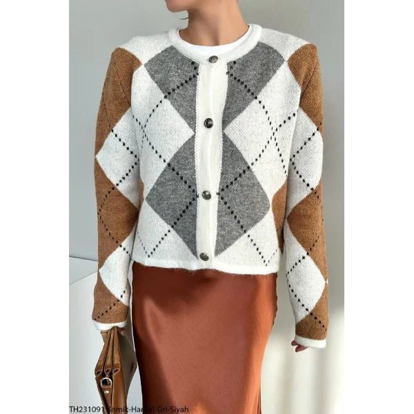 BAKLAVA DESEN KISA HIRKA EKRU