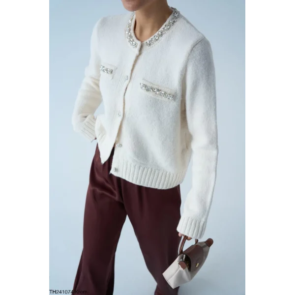 Taş İşlemeli Ekru Hırka