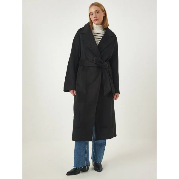 Kuşak Kapamalı Siyah Yün Kaban