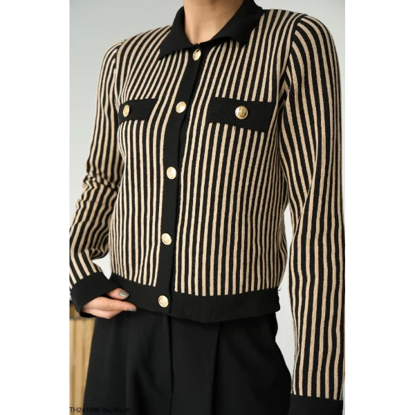 Gold Düğme Çizgili Triko Hırka