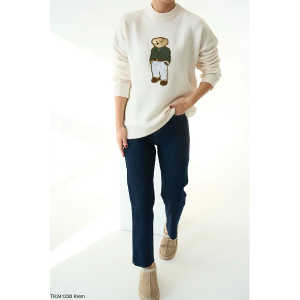 Ayı Desenli Beyaz Kazak