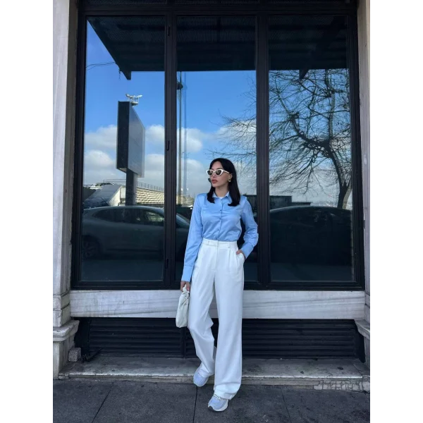 Dik Yaka Vatkalı Poplin Mavi Gömlek