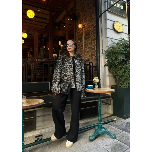 Gri Leopar Desenli Hırka Ceket