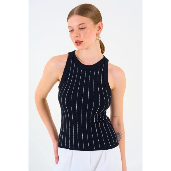 Halter Yaka Taş Baskılı Atlet - Siyah