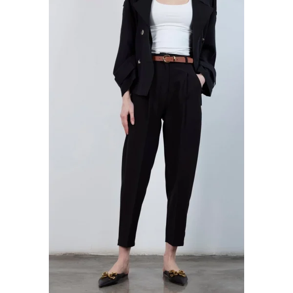 Yüksek Bel Kemerli Havuç Pantolon Siyah