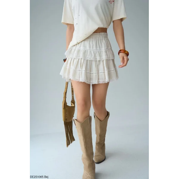 Dantel Detay Pileli Mini Şort Etek-Ekru