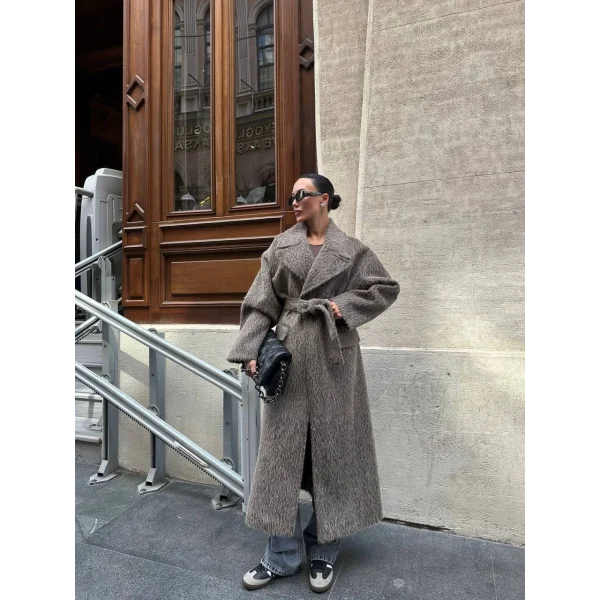 Bağlamalı Tüy Dokulu Yün Kaban-Vizon