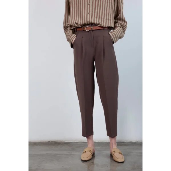 Yüksek Bel Kemerli Havuç Pantolon Kahverengi