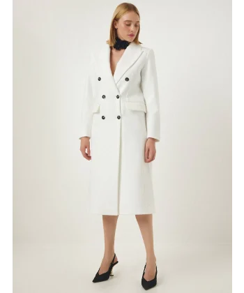 YIRTMAÇLI DÜĞMELİ BEYAZ YÜN KABAN