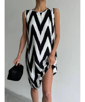 ZİGZAG DESENLİ ÇAN ELBİSE SİYAH BEYAZ