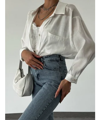 ARKASI PİLELİ SALAŞ BEYAZ GÖMLEK