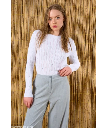 Taşlı Triko Beyaz İnce Kazak