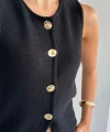 Gold Düğme Siyah Triko Yelek