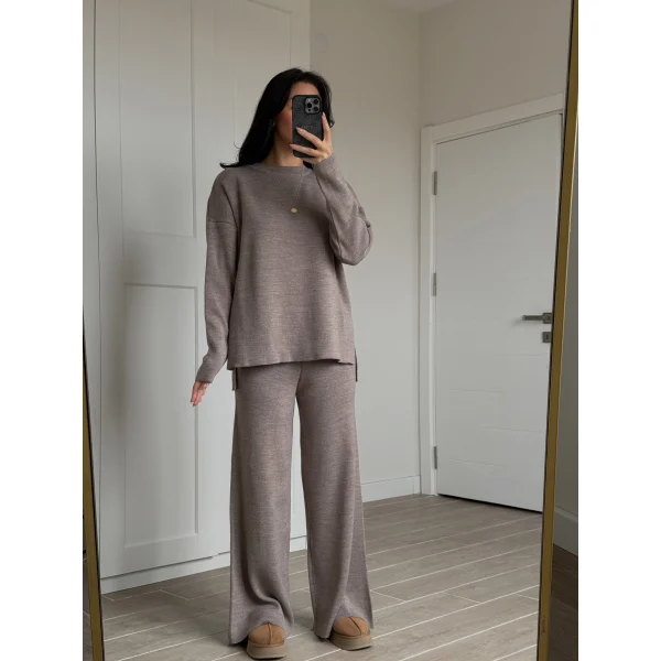 Bisiklet Yaka Yırtmaçlı Kazak Pantolon Triko Takım Vizon