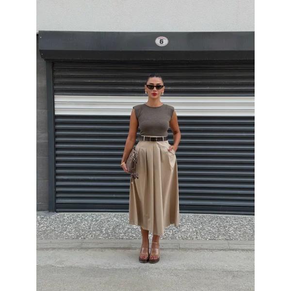 Kemerli Kontrast Kumaşlı Pileli Midi Elbise-Kahverengi