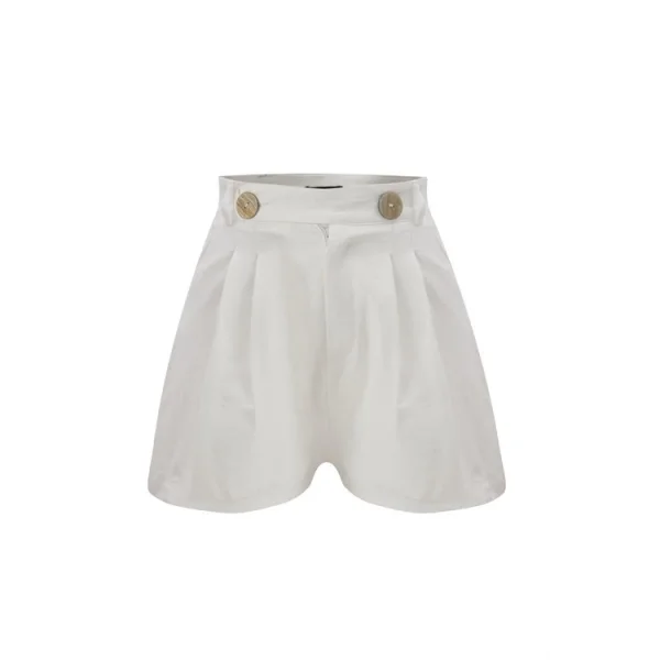 Düğme Detaylı Beyaz Şort