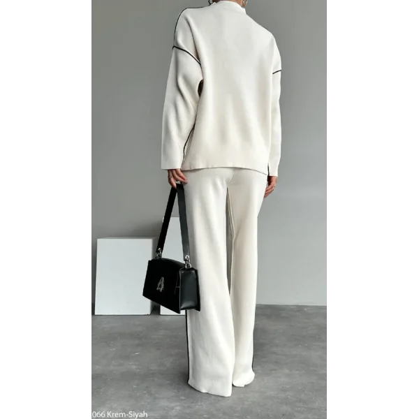 ÇİZGİLİ KREM KAZAK PANTOLON TAKIM