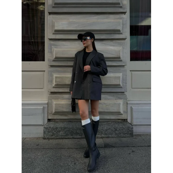 CEPLİ DÜĞMELİ GRİ CEKET