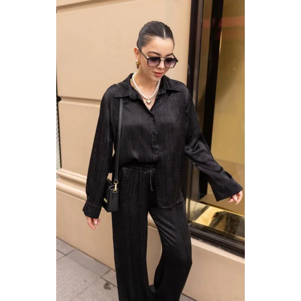 DESENLİ SATEN GÖMLEK PANTOLON TAKIM SİYAH