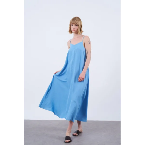 İNCE ASKILI UZUN KETEN ELBİSE MAVİ