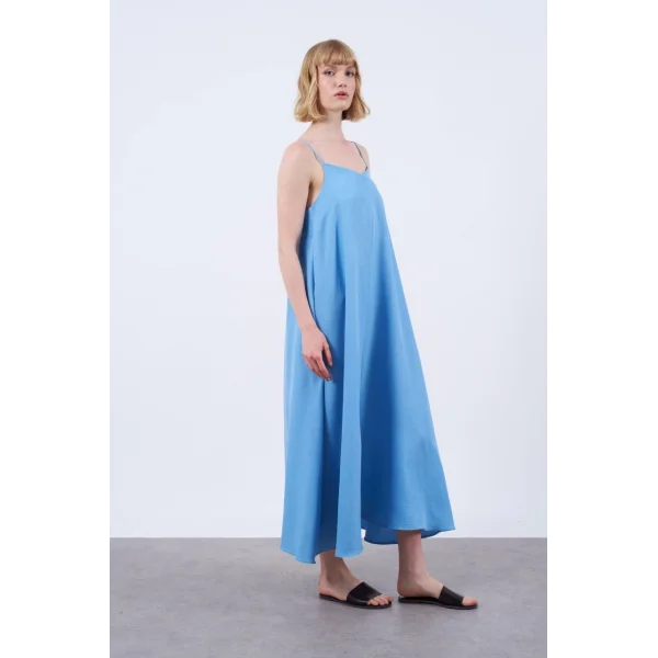 İNCE ASKILI UZUN KETEN ELBİSE MAVİ