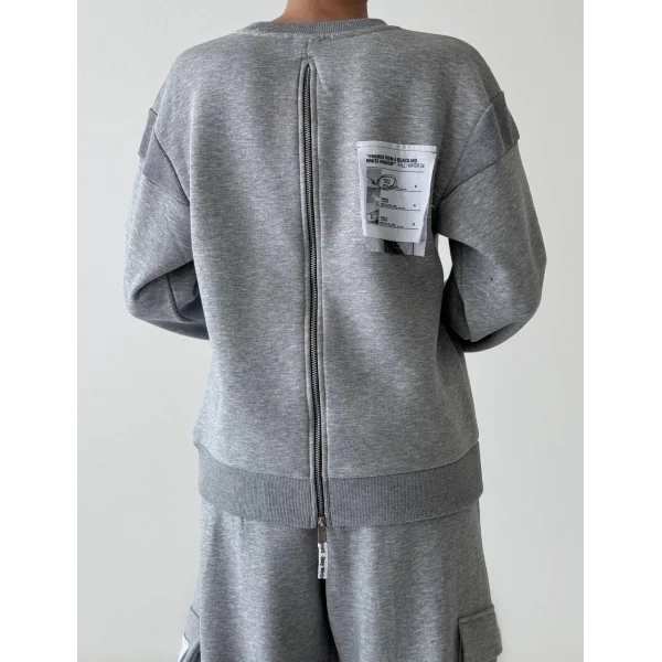 Sırtı Fermuar Detaylı Baskılı Sweatshirt Gri