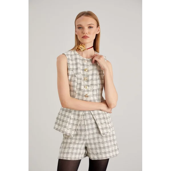 Ekose Desenli Yelek Şort Takım Ekru