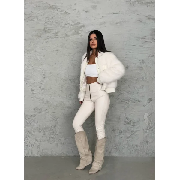 Deri Garnili Beyaz Kürk Ceket
